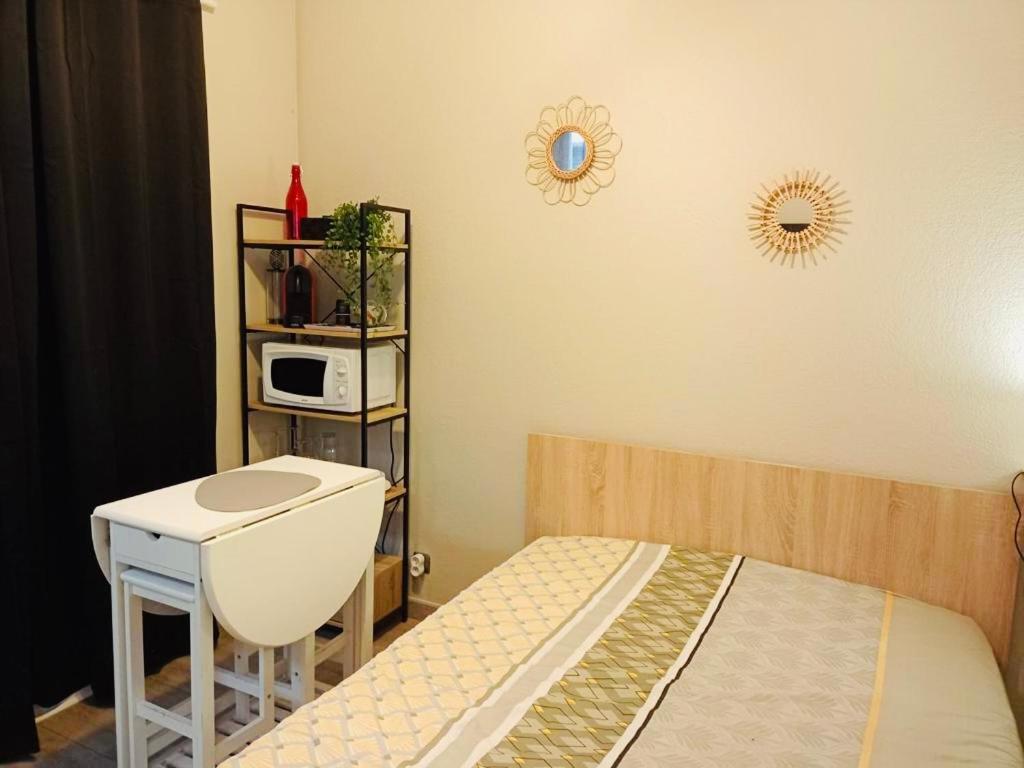 Appartement Calme Et Bien Situe Tarbes Exterior photo